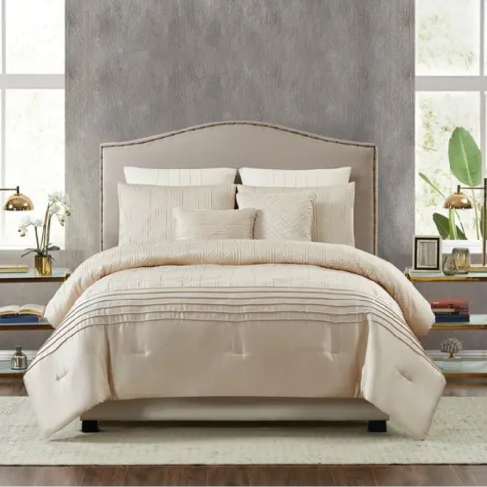Pem America Gold Noelle 7pc Queen Comforter Set